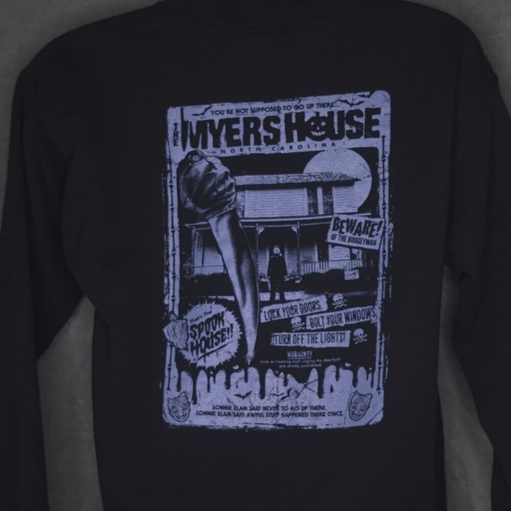 The Myers House NC Black Full-Zip Hoodie M Halloween Graphics Long Sleeve